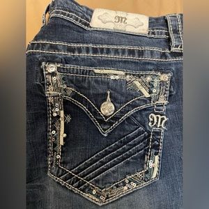 Miss Me Mid Rise Easy Boot 32